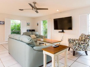 Crescent Street | Siesta Key