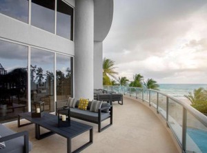 Doubletree | Sunny Isles Beach