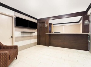 Econo Lodge Inn | Florida City