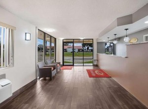 Econo Lodge Oak | Boys Ranch