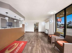 Econo Lodge Oak | Boys Ranch