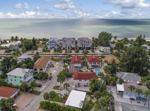 Estero Beach Tennis | Mid Island