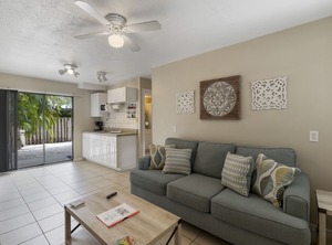 Estero Beach Tennis | Mid Island