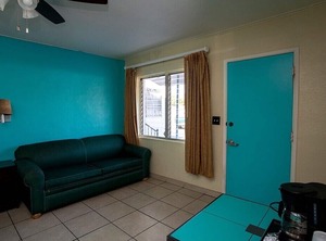 Boutique Motel | Edgewater