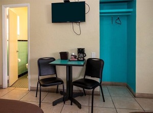 Boutique Motel | Edgewater