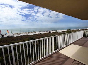The Beach Moorings | Marco Island