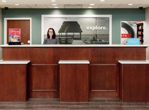 Hampton Inn Suites Pine Forest Road | Navarre