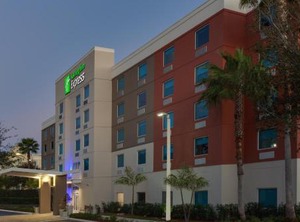B Ocean Fort Lauderdale | Edgewood