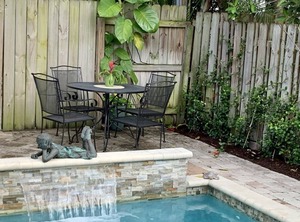 Cottage | Flamingo Parks