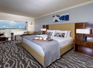 Hotel | Downtown Miami