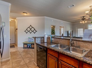 Bella Piazza | Davenport
