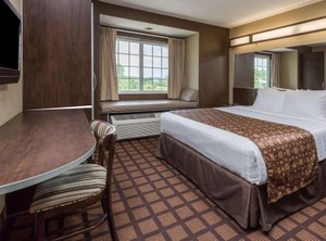 Microtel Inn | Northside