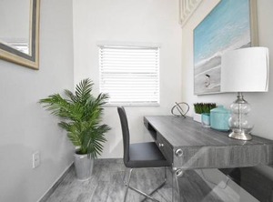 Loft Apt | Hollywood