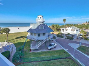 Lighthouse Pointe | Sunset Reef