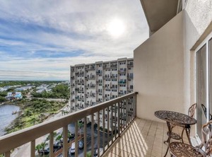 Pinnacle Port | Sunnyside