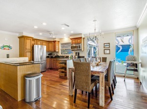 Southern Magnolia | Anna Maria