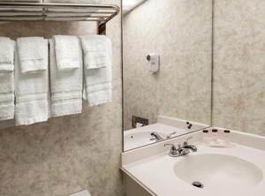 Ramada | Titusville