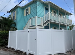 Downtown Beach | Parrot Cove