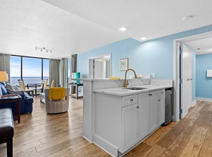 Bayside Inn | Miramar Beach