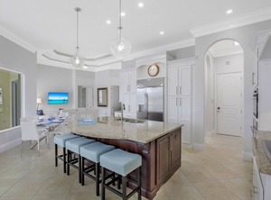 Edgewater Court | Marco Island