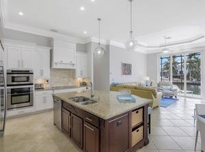 Edgewater Court | Marco Island