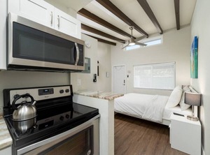 The Hideaway At Ridge | Lake Ridge