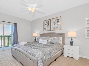 Upscale | West Kissimmee