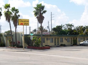 Inn Motel | Poinciana Park