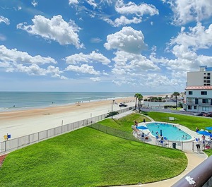 Horizons Beach 
