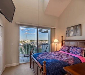 Tampa 