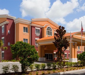 Holiday Inn Express Hotel 