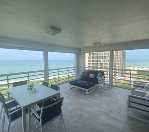 Hilton Naples 