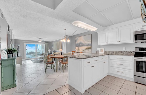 Biltmore Beach Condo | 1 Bd/Ba Deluxe Gulf Front, Steps to Beach; Pool! Sleeps 4! First Floor Condo