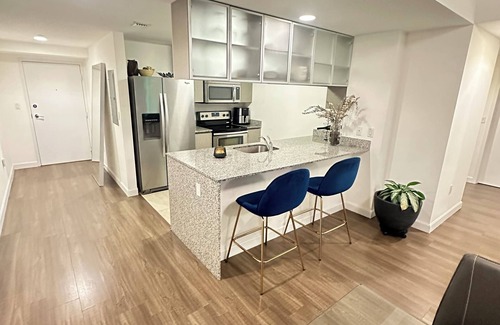 Town Square Apartment | 1-bedroom in lovely Miami with WiFi, AC