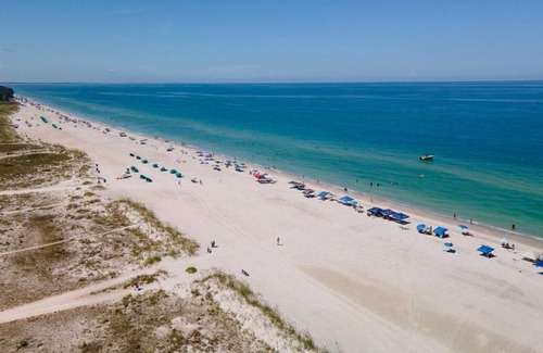 Treasure Island Apartment | 1 BR Suite Beautiful BEACHFRONT Unit #1
