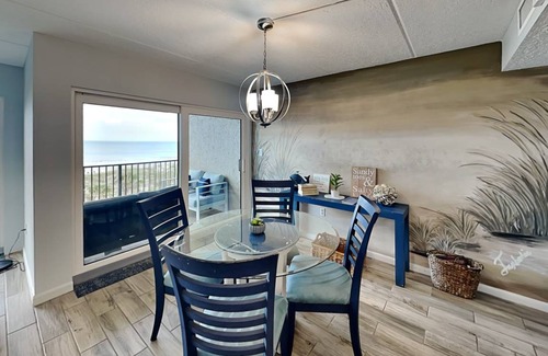 Jacksonville Beach Condo | 102 m² Condo ∙ 2 bedrooms ∙ 4 guests