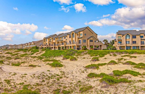 Amelia City Condo | 104 m² Condo ∙ 2 bedrooms ∙ 6 guests