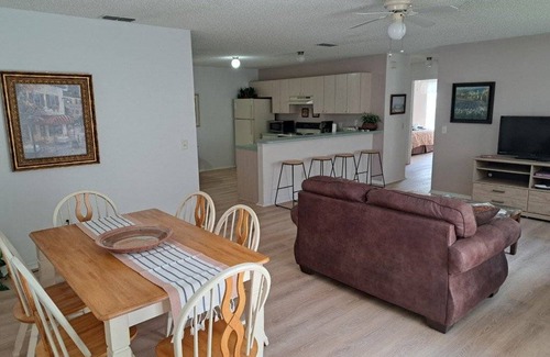 Santiago House | 104 m² House ∙ 2 bedrooms ∙ 4 guests