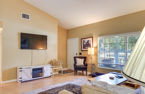 Fellowship House | 106 m² House ∙ 2 bedrooms ∙ 4 guests