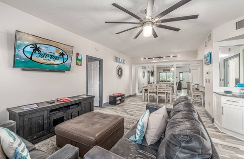 Bella Vista Condo | 108 m² Condo ∙ 2 bedrooms ∙ 6 guests