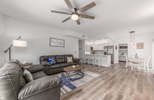 Bella Vista Condo | 108 m² Condo ∙ 2 bedrooms ∙ 6 guests