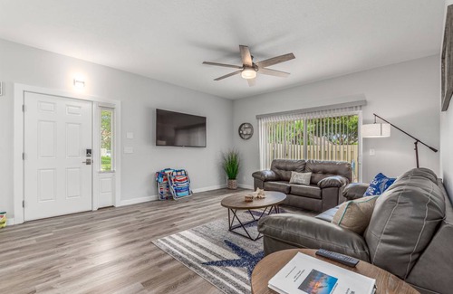 Bella Vista Condo | 108 m² Condo ∙ 2 bedrooms ∙ 6 guests