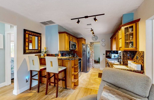 South Middle River House | 109 m² House ∙ 2 bedrooms ∙ 4 guests