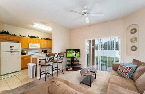 Regal Palms House | 109 m² House ∙ 3 bedrooms ∙ 6 guests