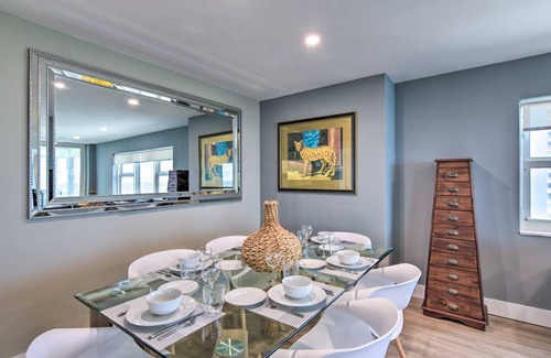 Galt Mile Apartment | 111 m² Apartment ∙ 2 bedrooms ∙ 6 guests