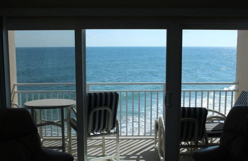 Satellite Beach Condo | 111 m² Condo ∙ 2 bedrooms ∙ 5 guests