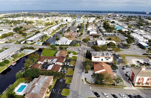 Caloosahatchee Condo | 111 m² Condo ∙ 2 bedrooms ∙ 4 guests