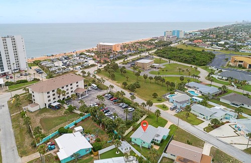 Plaza Shores House | 112 m² House ∙ 2 bedrooms ∙ 4 guests