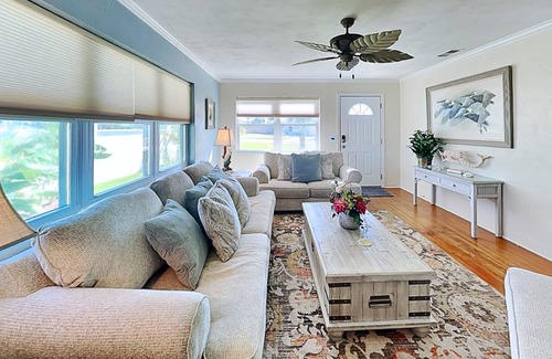 Plaza Shores House | 112 m² House ∙ 2 bedrooms ∙ 4 guests