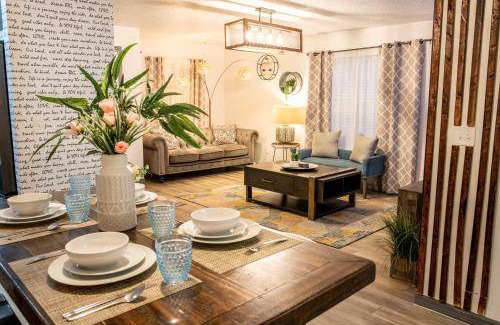 East Ybor House | 114 m² House ∙ 4 bedrooms ∙ 10 guests
